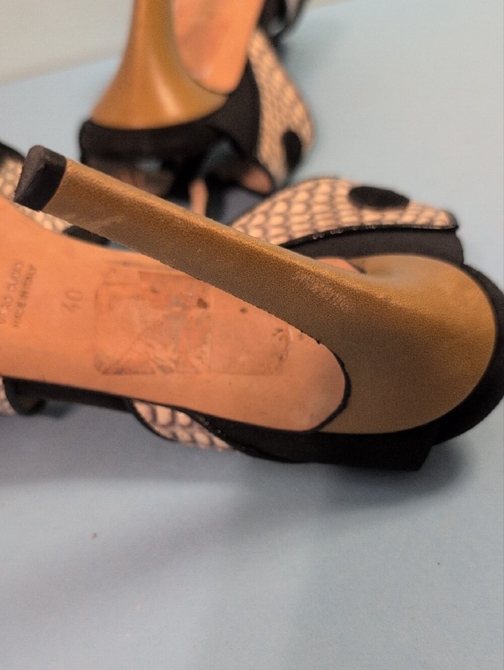 Crissie Morris, Vintage, Black/Beige Leather Geometric Cutout Heels, Sz 40 (9.5) - Picture 7 of 9